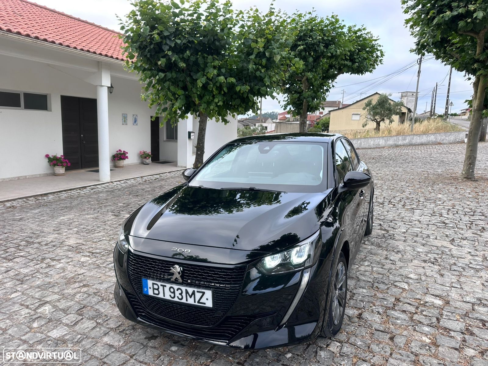 Peugeot e-208 50 kWh Allure - 2