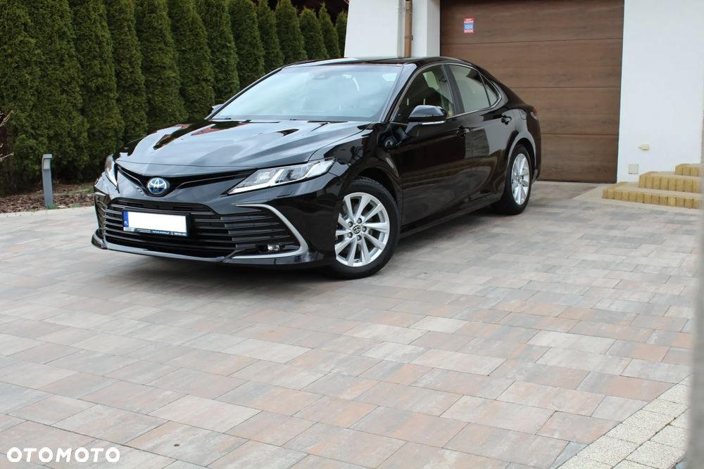 Toyota Camry 2.5 Hybrid Comfort CVT - 6