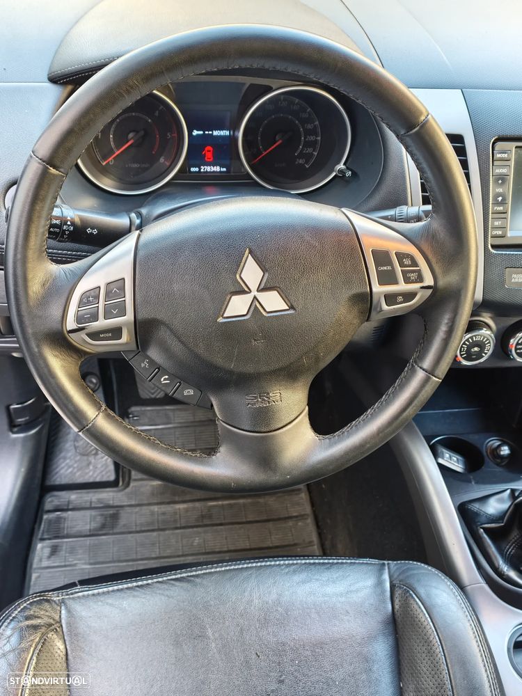 Mitsubishi Outlander 2.2 DI-D Instyle - 7