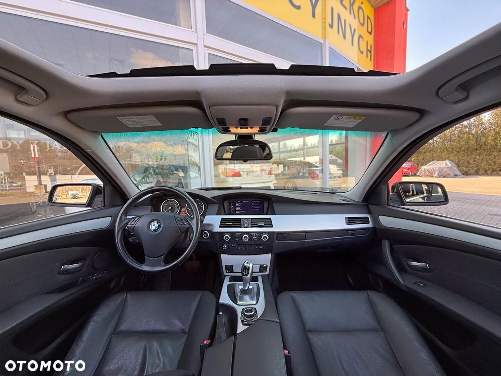 BMW Seria 5 530i - 4