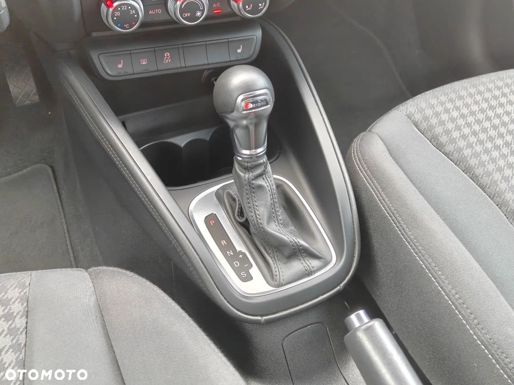 Audi A1 Sportback 1.4 TFSI cylinder on demand S tronic S line edition - 11