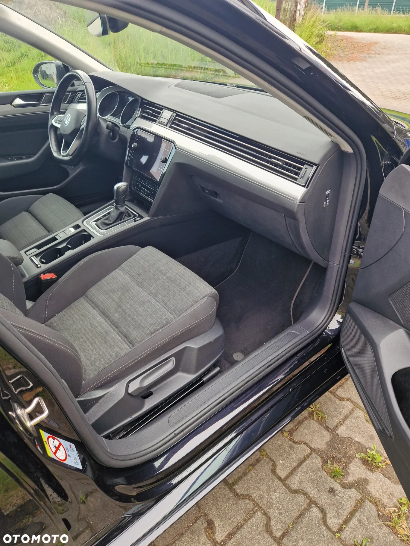 Volkswagen Passat 2.0 TDI SCR Comfortline DSG - 5
