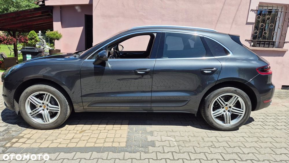 Porsche Macan - 28