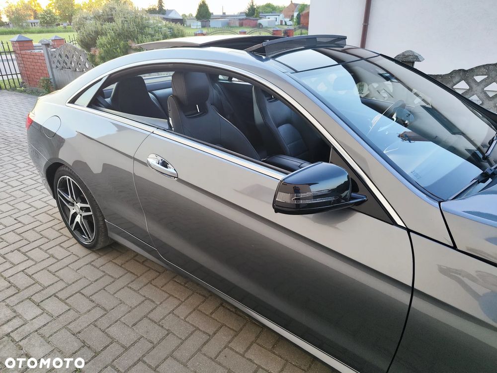 Mercedes-Benz Klasa E 400 4Matic 9G-TRONIC AMG Line - 11