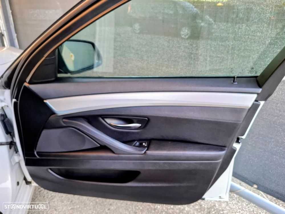 BMW 520 d xDrive Aut. Sport Line - 54
