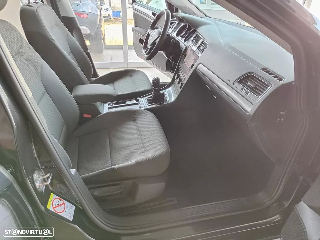 VW Golf Variant 1.6 TDi Trendline - 15
