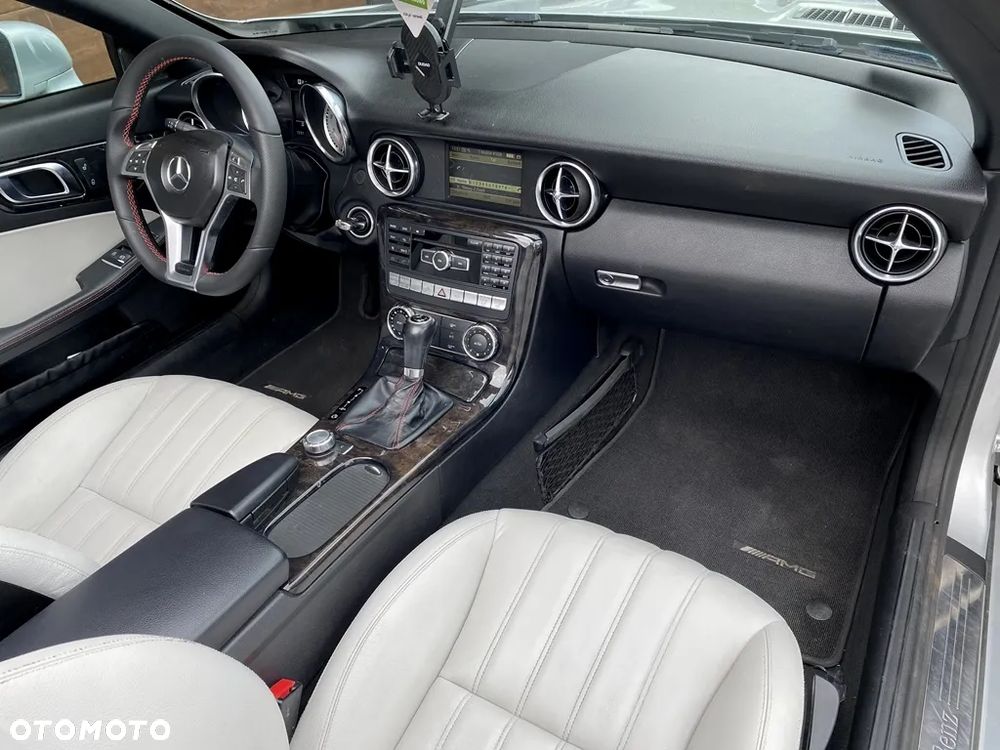 Mercedes-Benz SLK - 26