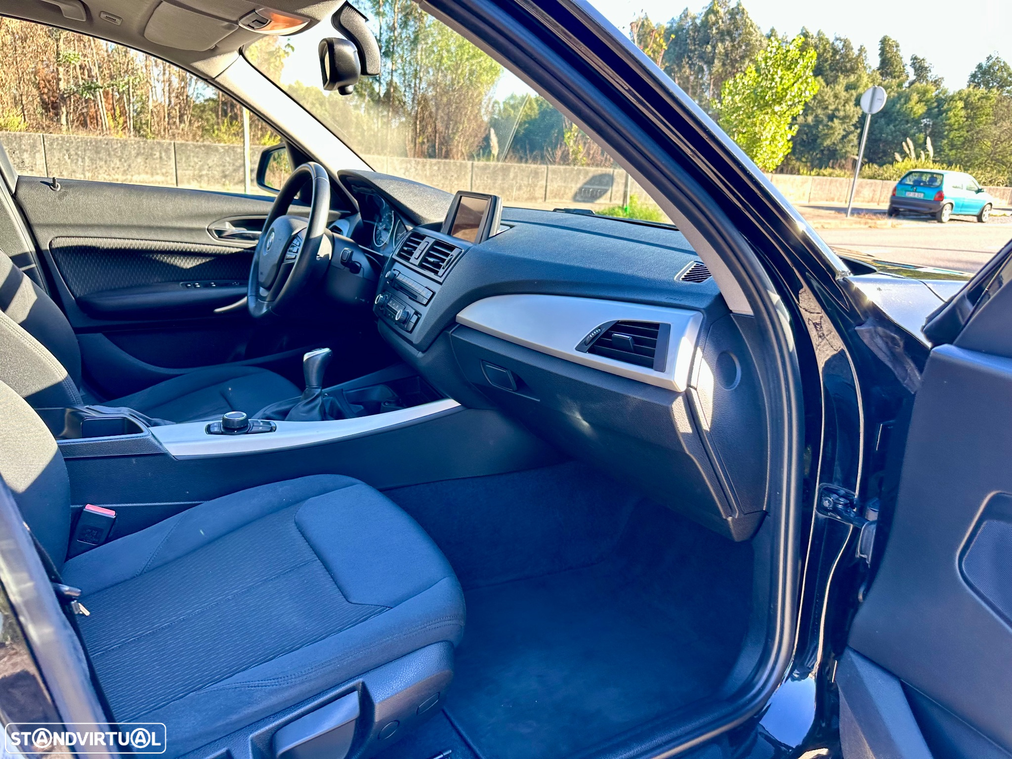 BMW 116 d EfficientDynamics - 27