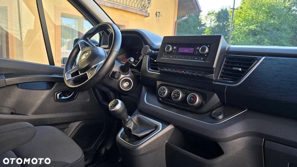 Renault Trafic 2.0 dCi Escapade - 8