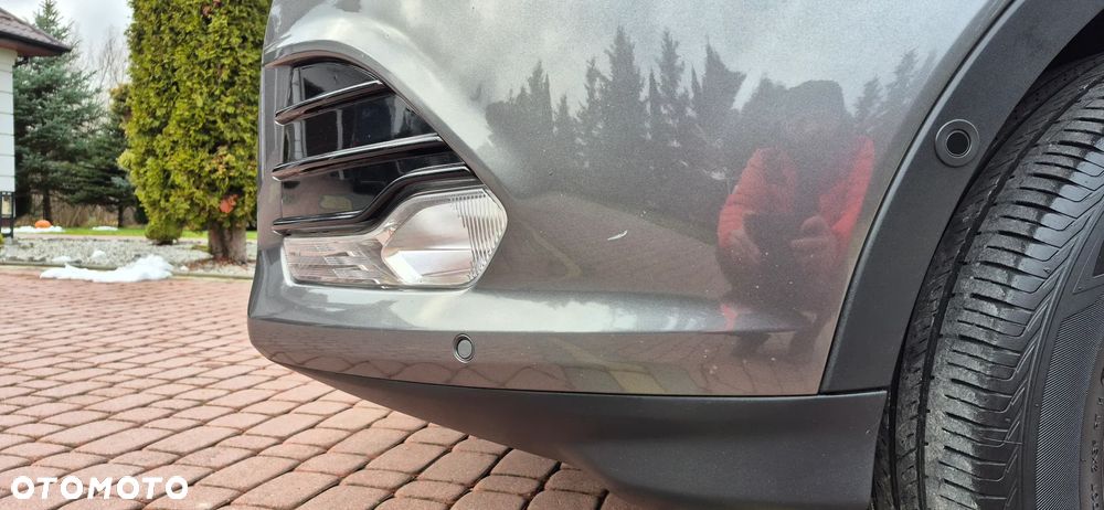 Ford Kuga 2.0 TDCi 2x4 Titanium - 21