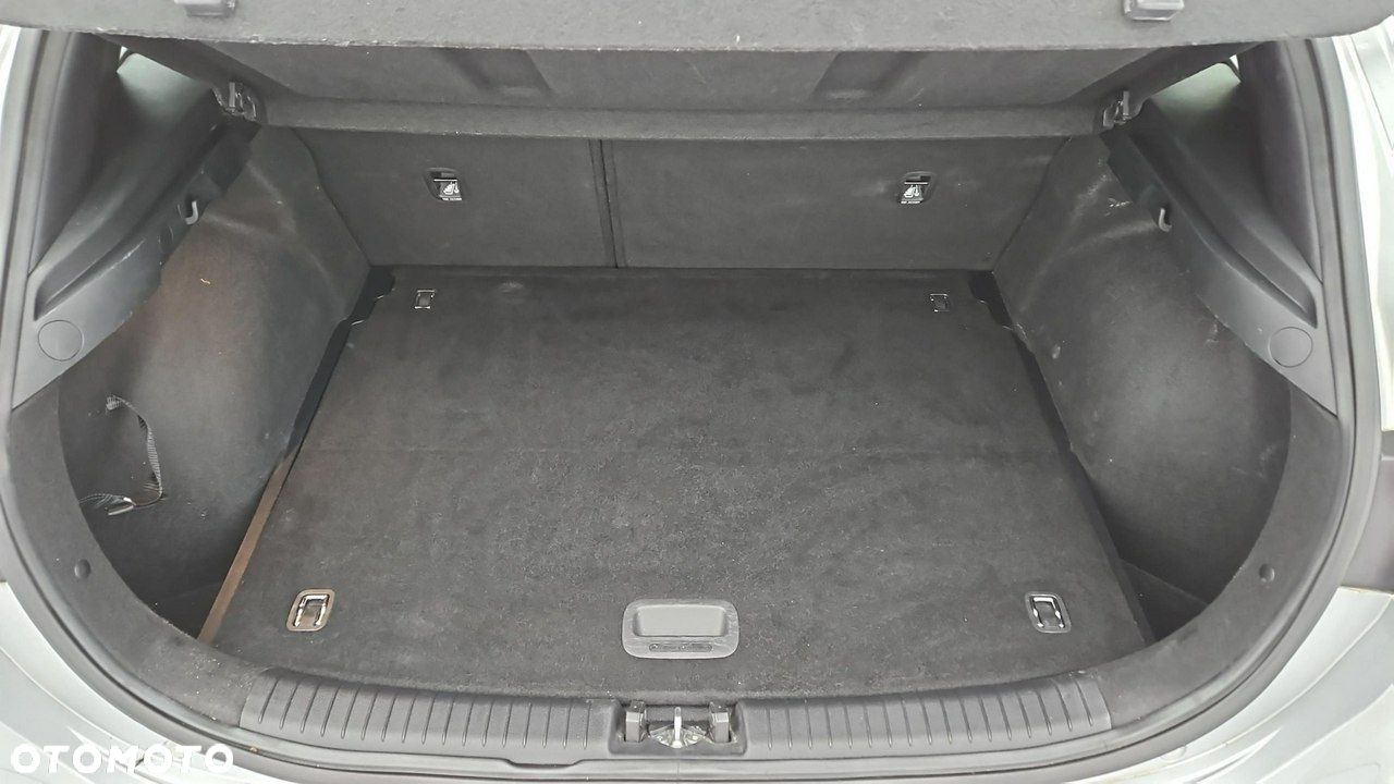 Kia Ceed 1.5 T-GDI L - 24