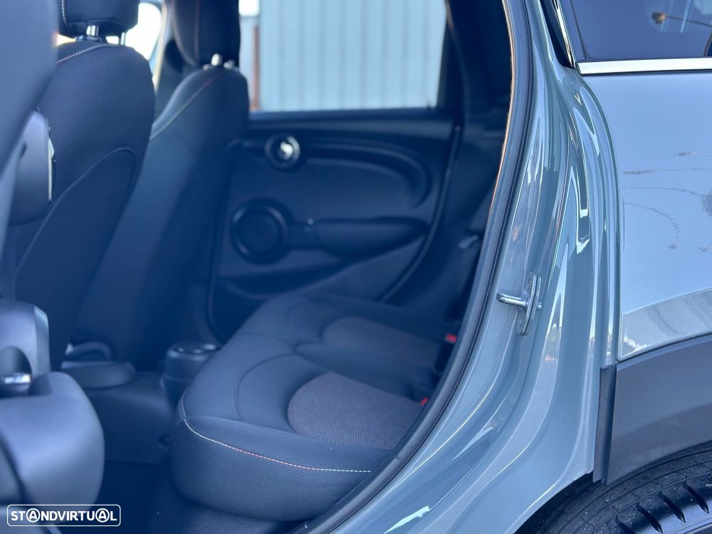 MINI 5 Portas One D - 28