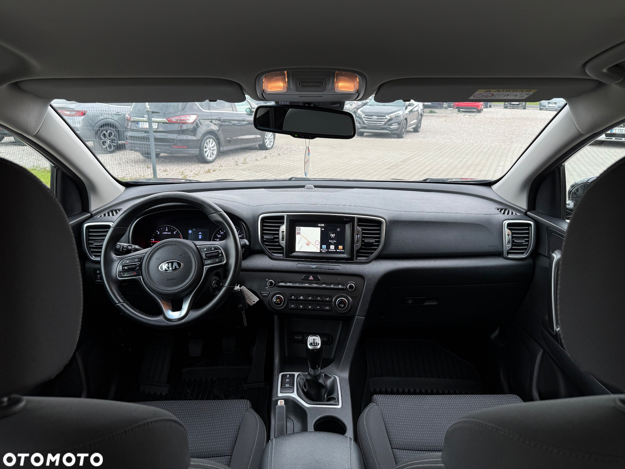 Kia Sportage 1.7 CRDI Business Line M 2WD - 17