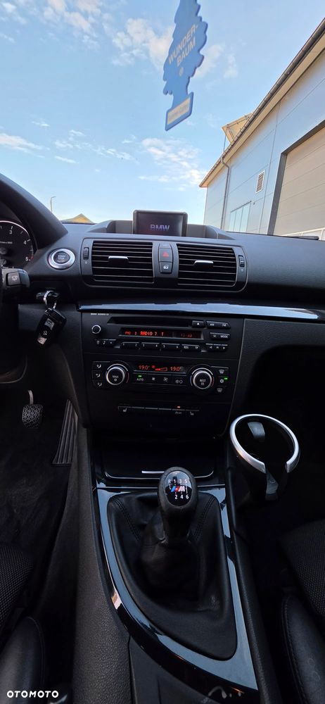 BMW Seria 1 118d - 16