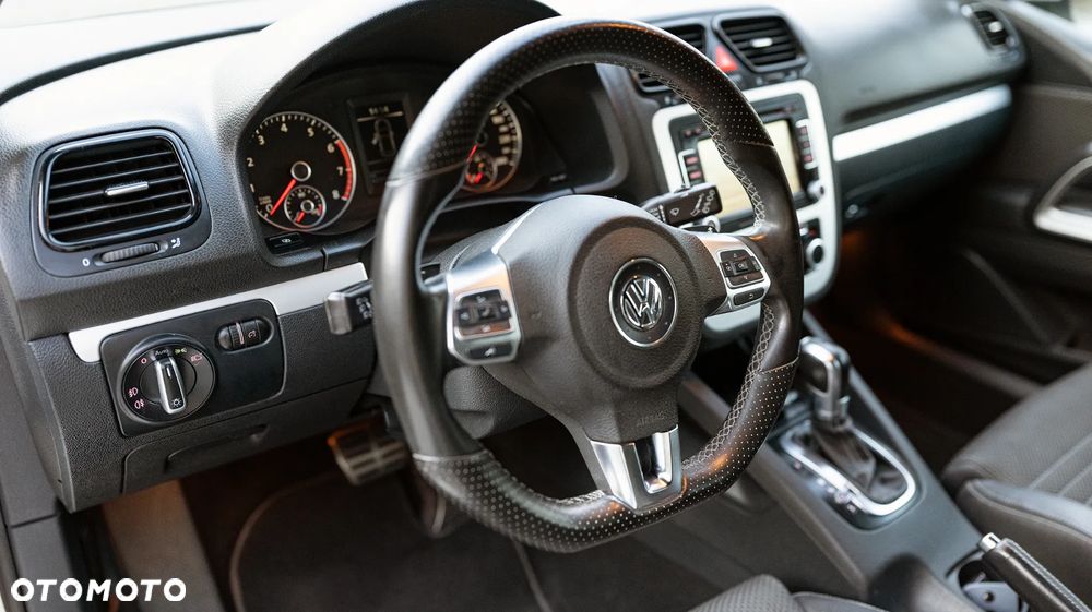 Volkswagen Scirocco 1.4 TSI DSG - 15