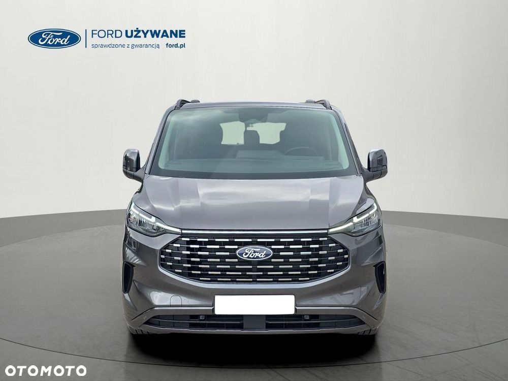 Ford Tourneo Custom - 2