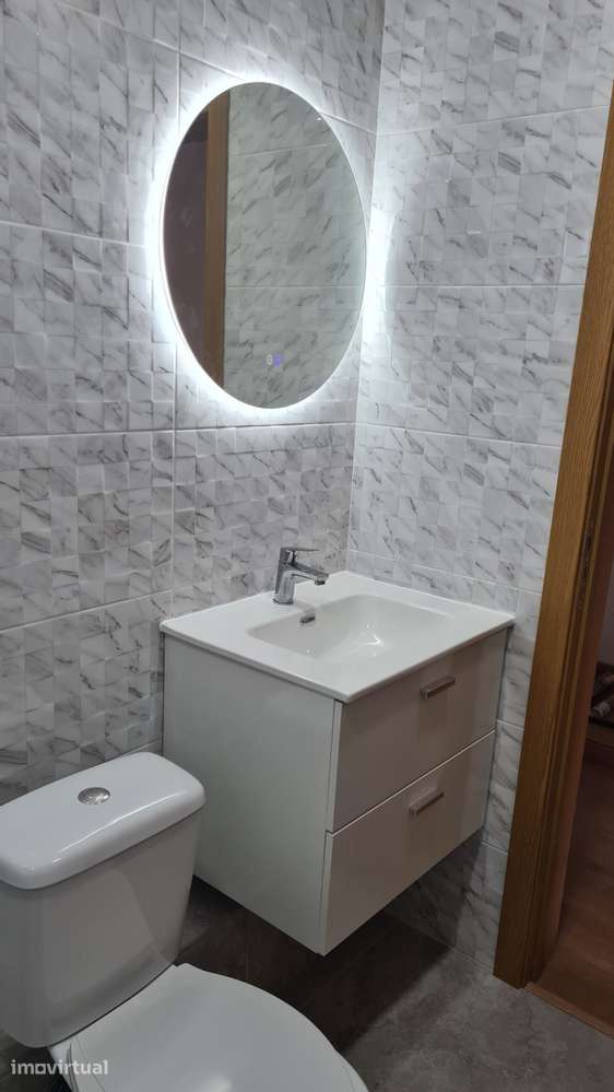 Apartamento T2 na Praceta Bento Moura, 3 - Grande imagem: 2/8