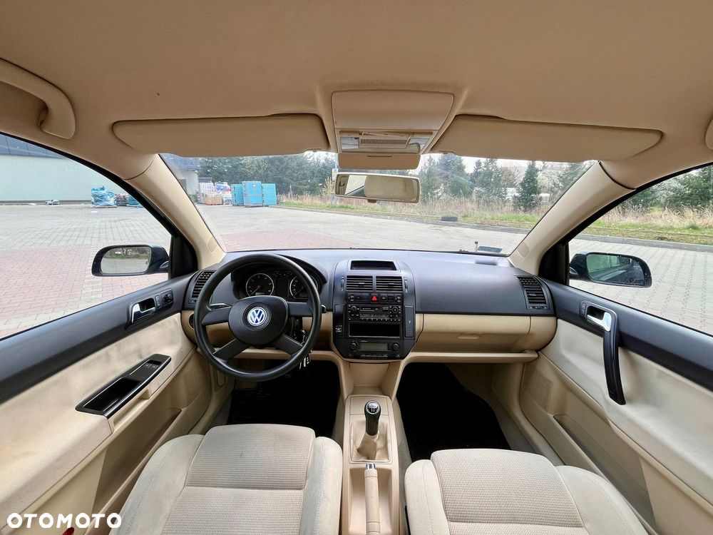Volkswagen Polo - 14