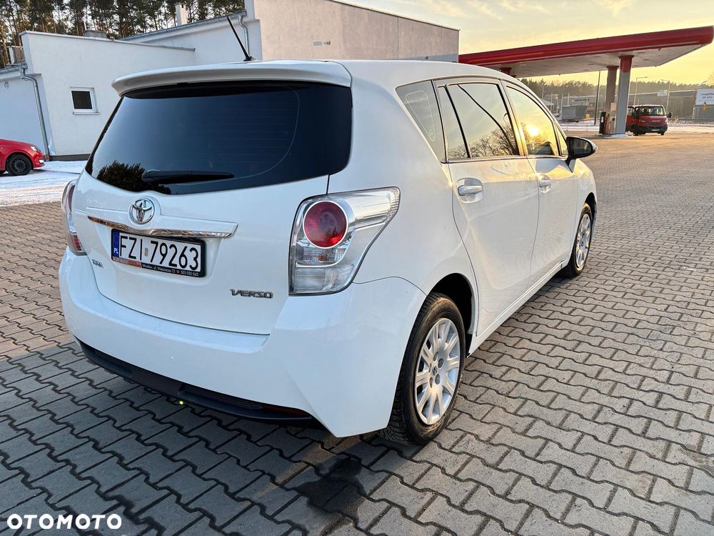 Toyota Verso 1.6 D-4D Active - 4
