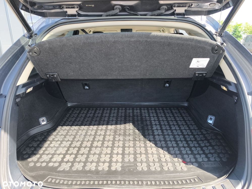 Lexus NX 300h F Impression AWD - 11