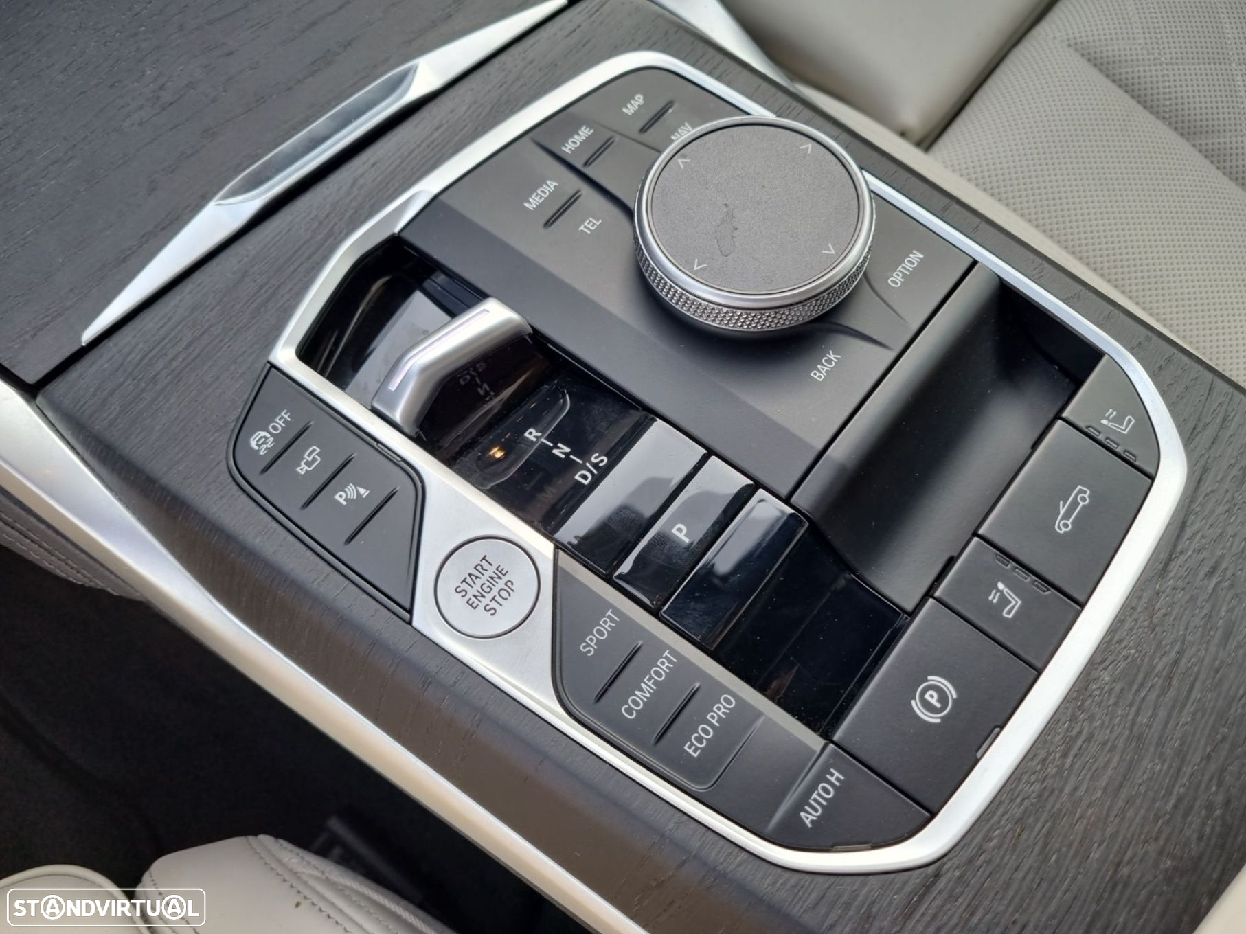 BMW 420 d Pack Desportivo M Auto - 17
