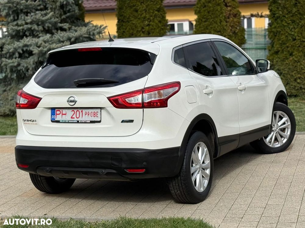 Nissan Qashqai 1.5 DCI N-Connecta - 4