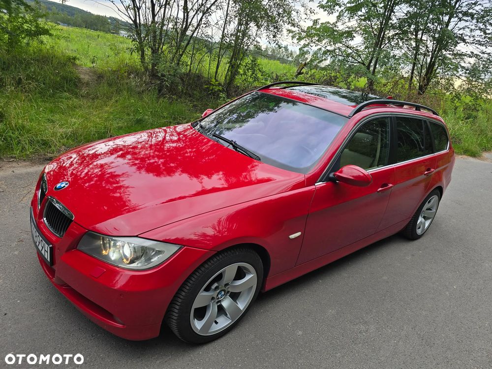 BMW Seria 3 325i - 1