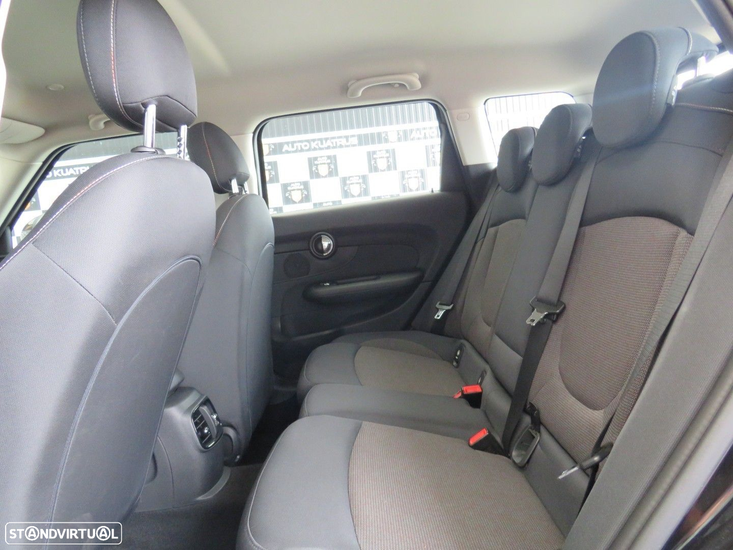 MINI Clubman One D - 15