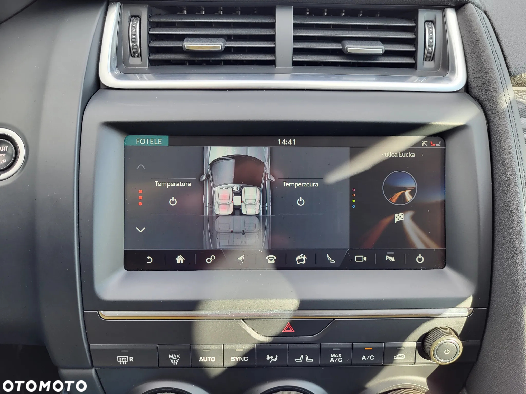 Jaguar E-Pace P200 AWD - 16