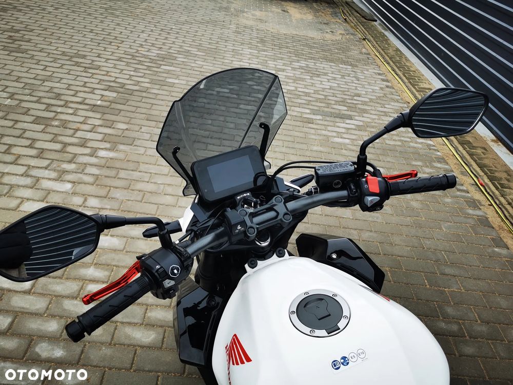 Honda Hornet - 29