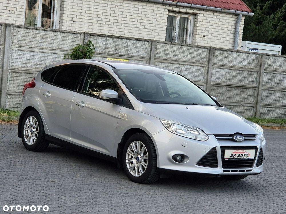 Ford Focus 1.6 Titanium - 23