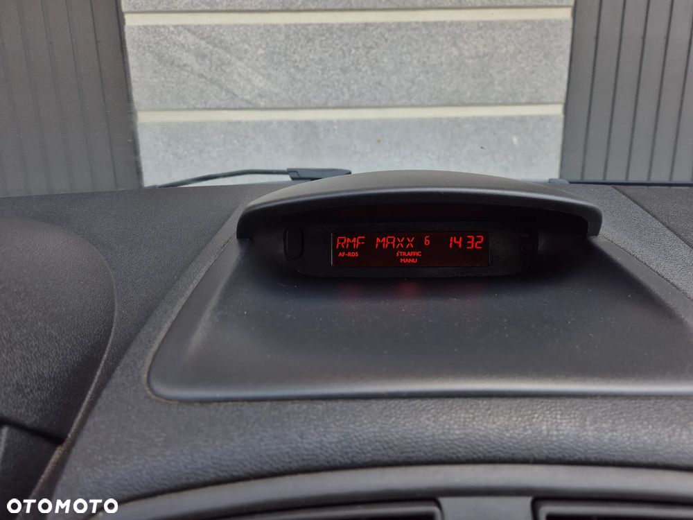 Renault Clio 1.2 16V Tech Run - 10