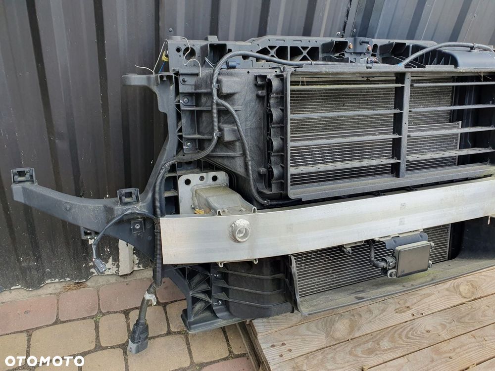 GENESIS GV80 CRDI 3,0 AUTOMAT PAS WZMOCNIENIE CHŁODNICE - 4