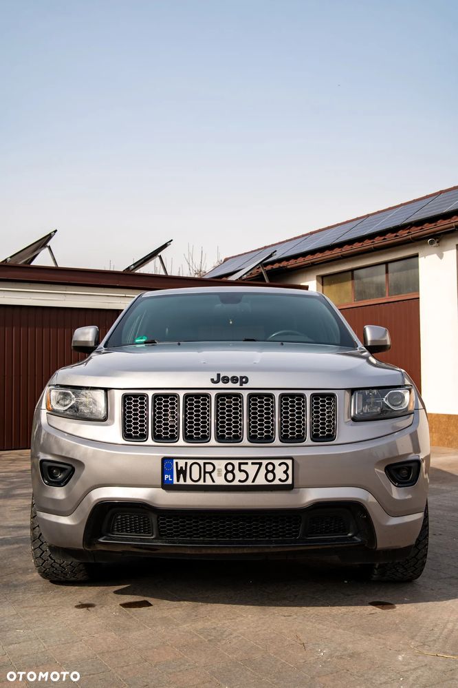 Jeep Grand Cherokee - 3
