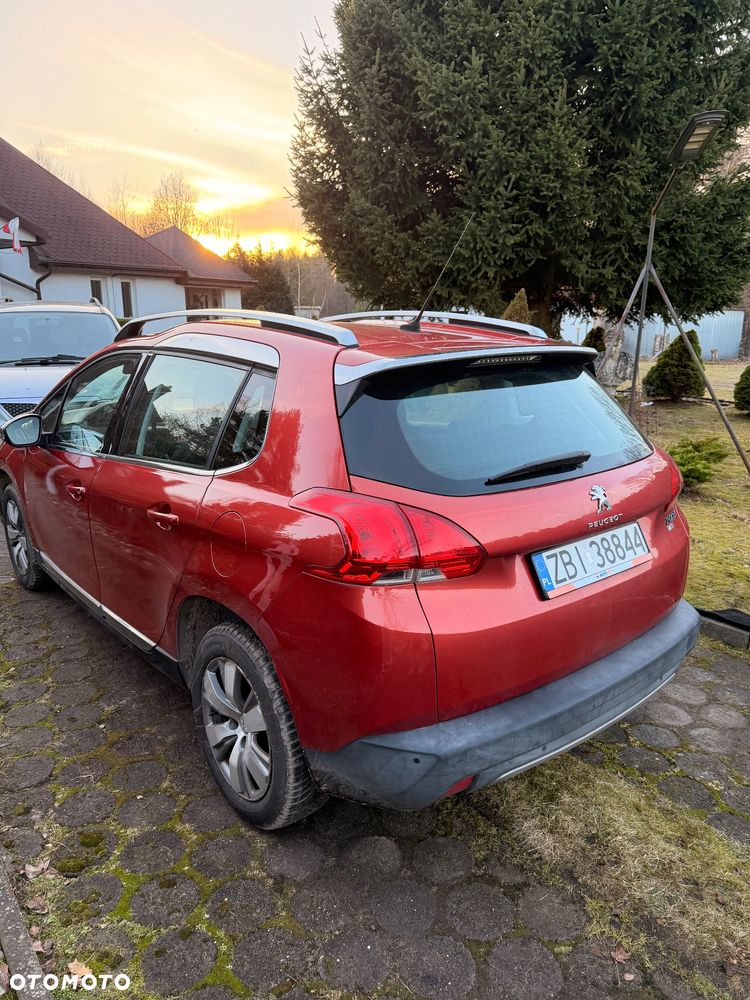 Peugeot 2008 1.2 Pure Tech Active S&S - 3