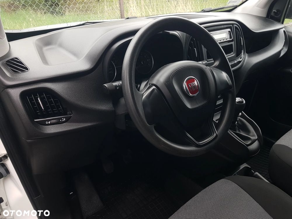 Fiat DOBLO MAXI L2H1 DŁUGI KLIMA BLASZAK VAN FURGON KRAJOWY 6-BIEGÓW MANUAL - 17