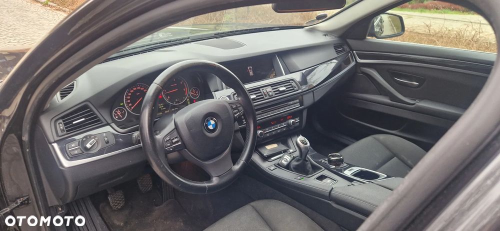 BMW Seria 5 - 18