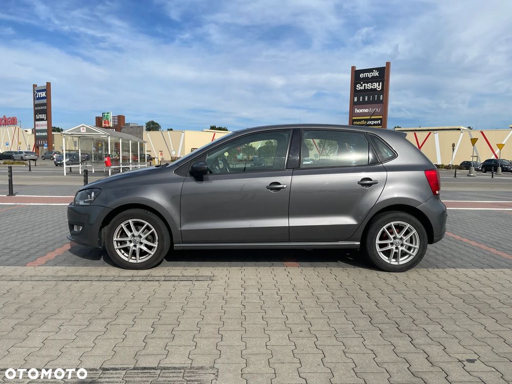 Volkswagen Polo - 2