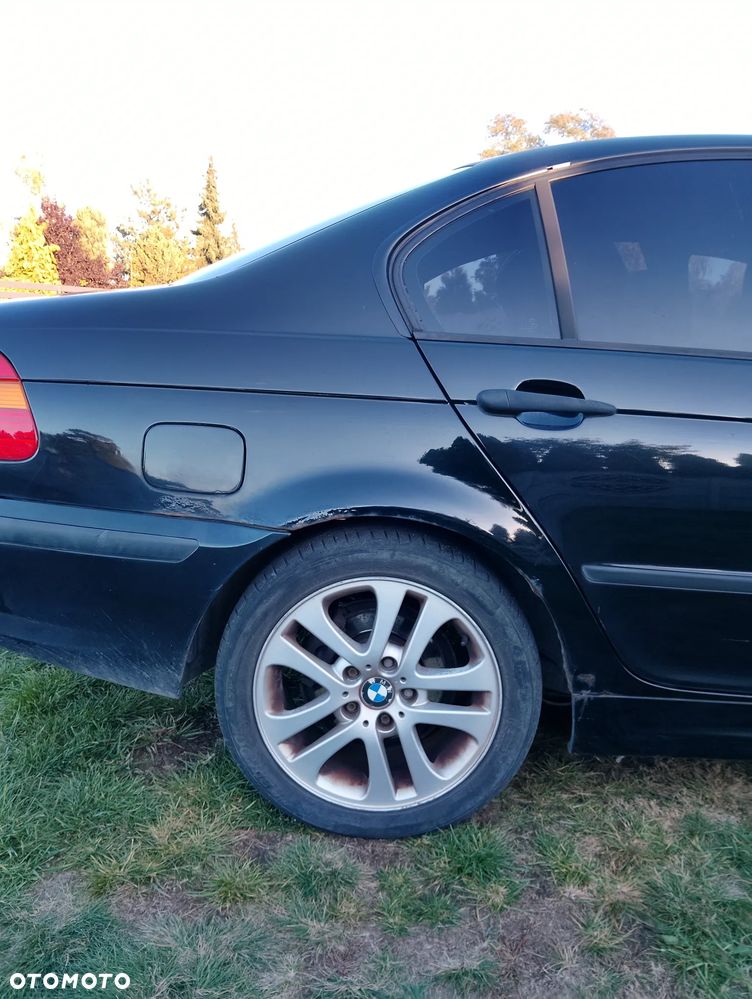 BMW Seria 3 318i - 6