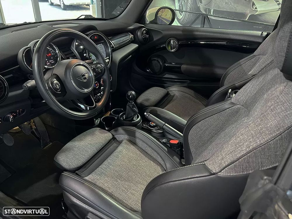 MINI Cabrio One Classic - 11