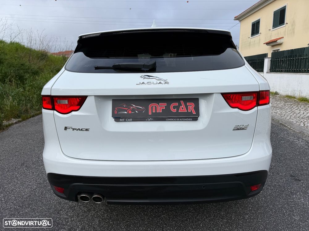 Jaguar F-Pace 20d Aut. Prestige - 4