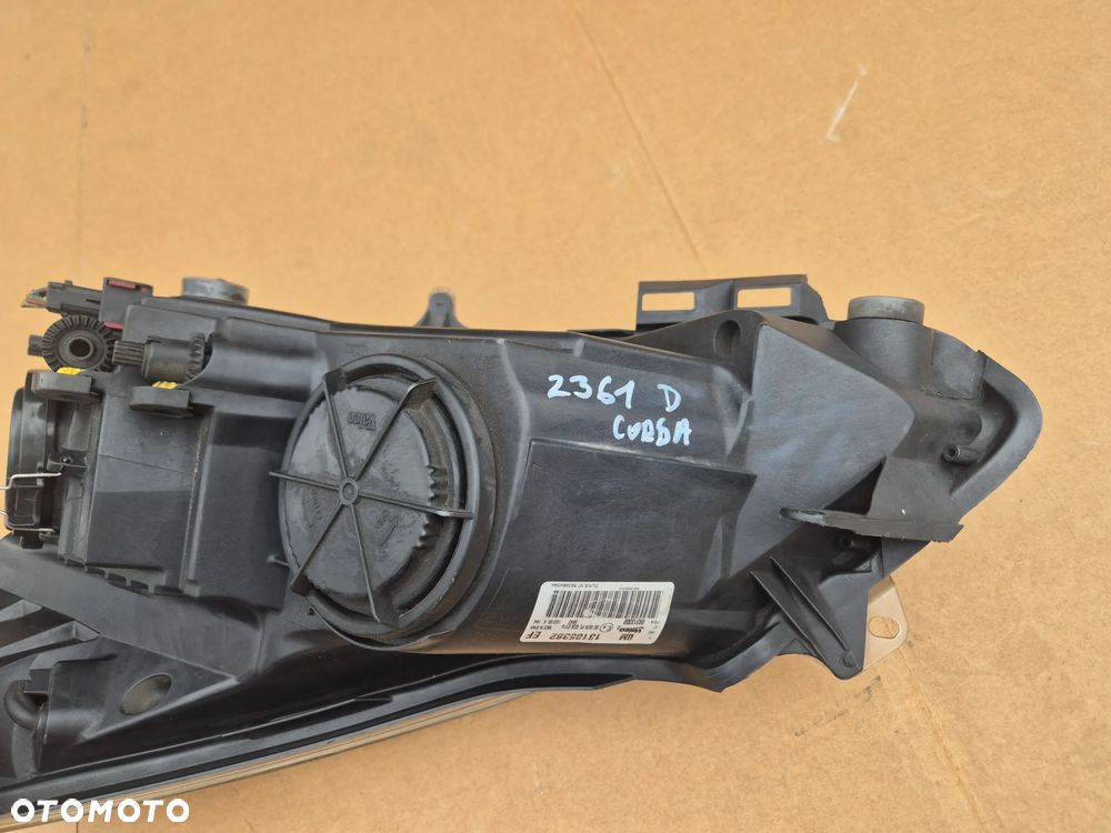Opel Corsa D reflektor prawy.Valeo.EU.100%. - 12