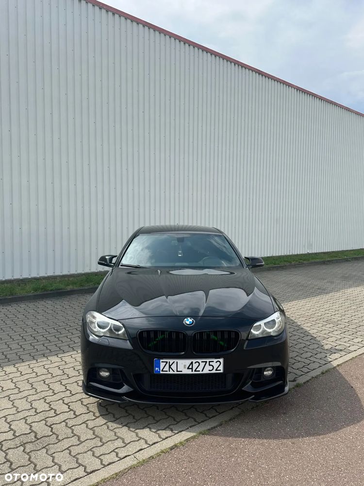 BMW Seria 5 520d xDrive - 5