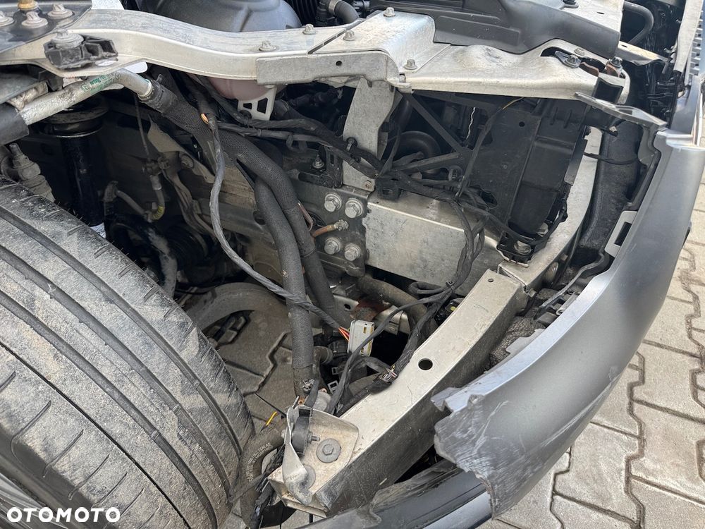 Mercedes-Benz GLC 300 e 4-Matic - 20