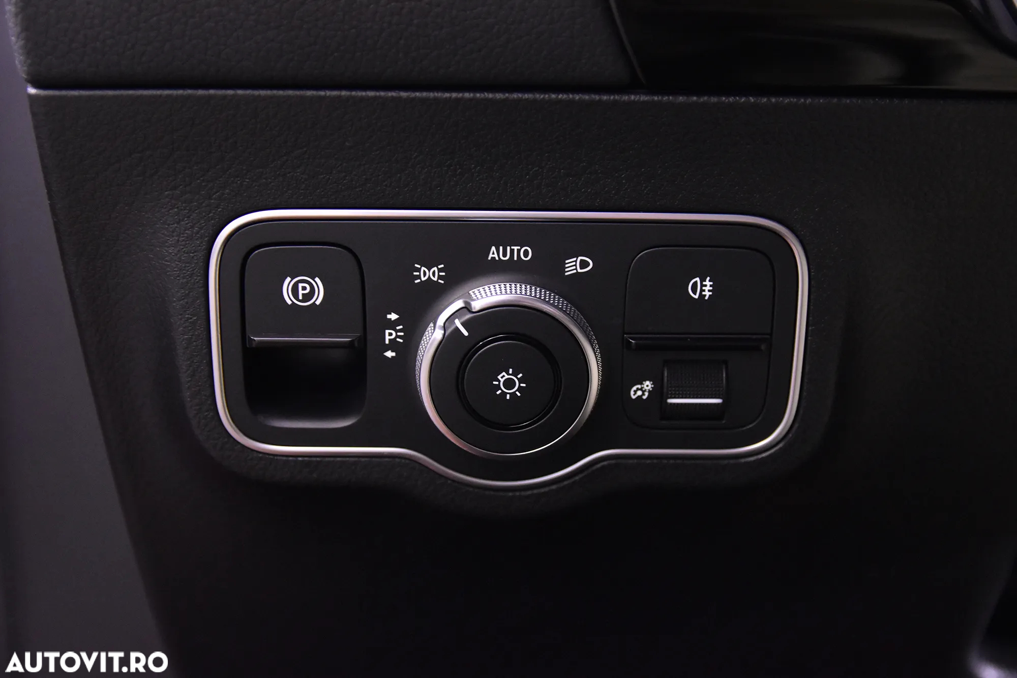 Mercedes-Benz GLA 200 Aut. - 15