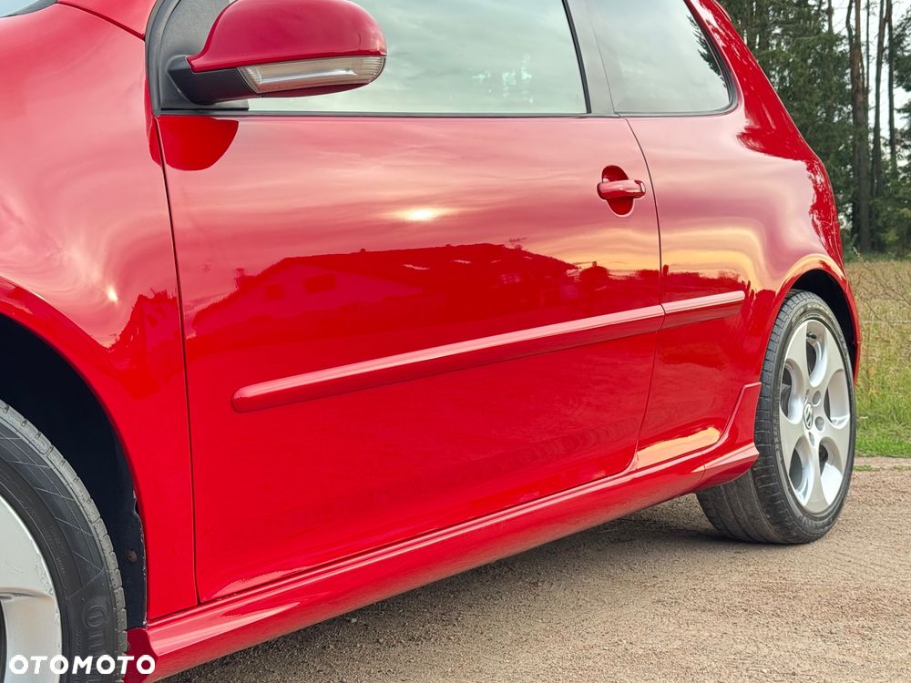 Volkswagen Golf - 10