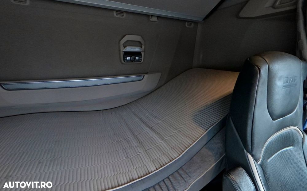 DAF XG+ 530 FT new model full leather - 6