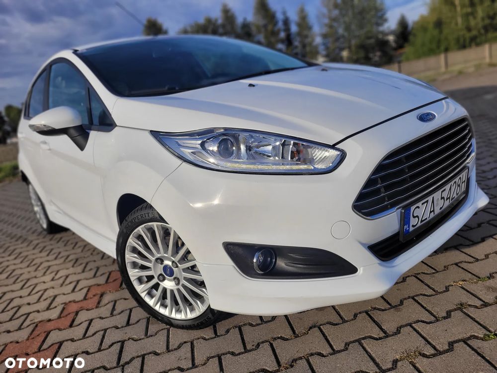 Ford Fiesta - 40