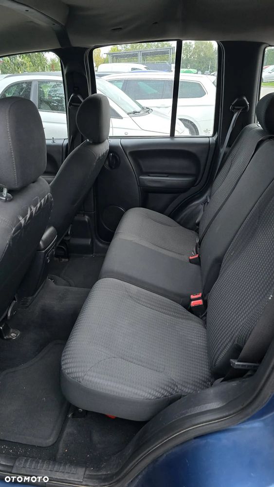 Jeep Liberty 2.4 4x4 - 20