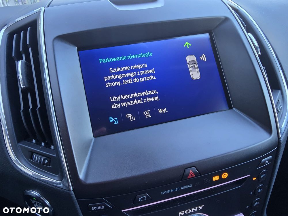 Ford S-Max 2.0 EcoBlue TITANIUM - 23